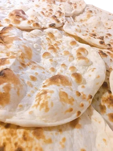 خبز عراقي حار